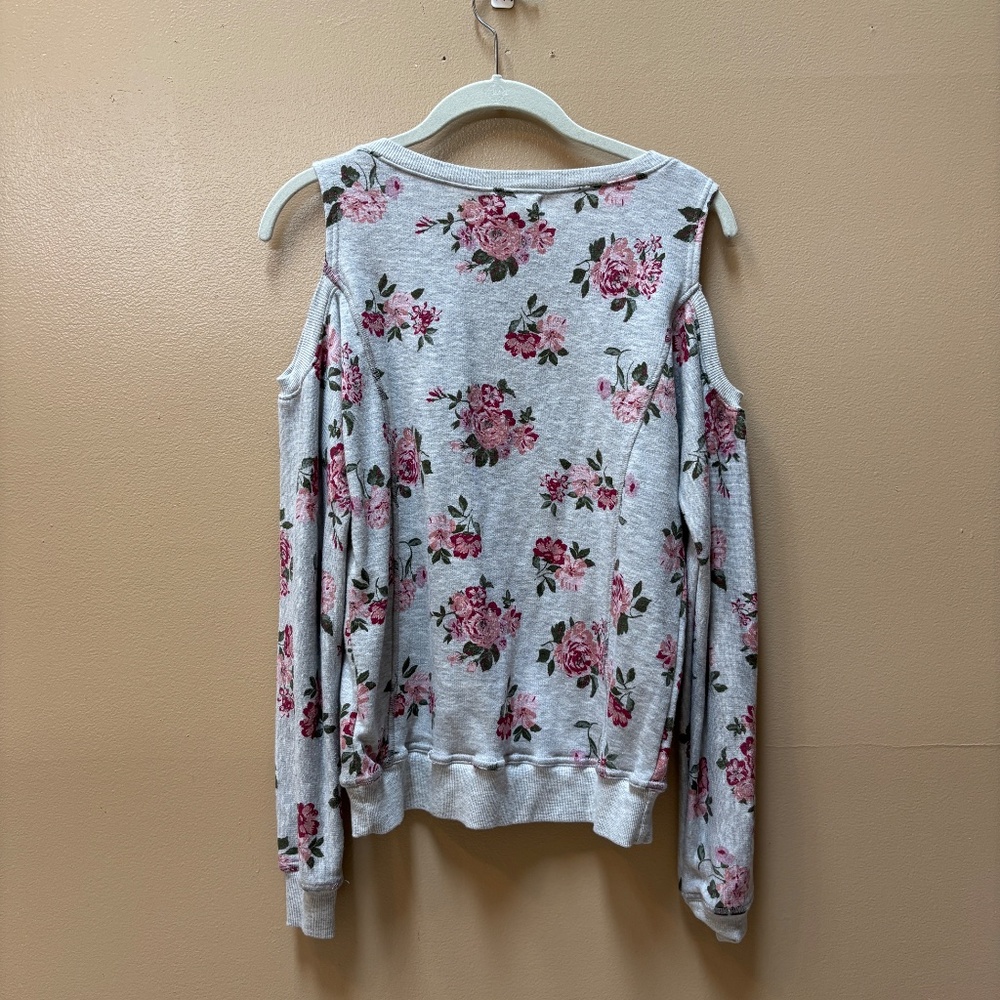 Ultra Flirt Long Sleeve Floral Cold ShoulderTop Size M Juniors - Picture 2 of 15